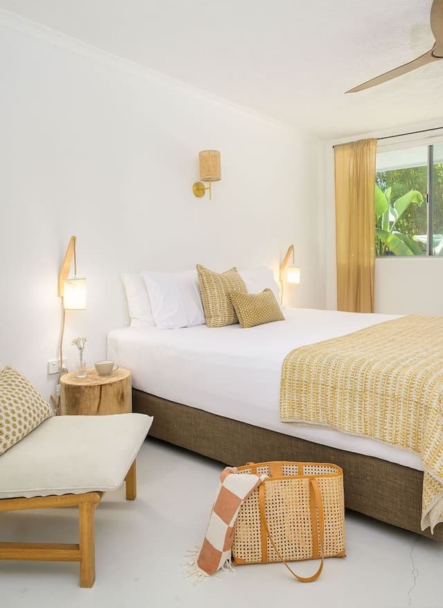 Poolside King Bed Suite (Ground Floor / Lawn Access) - Adults Only