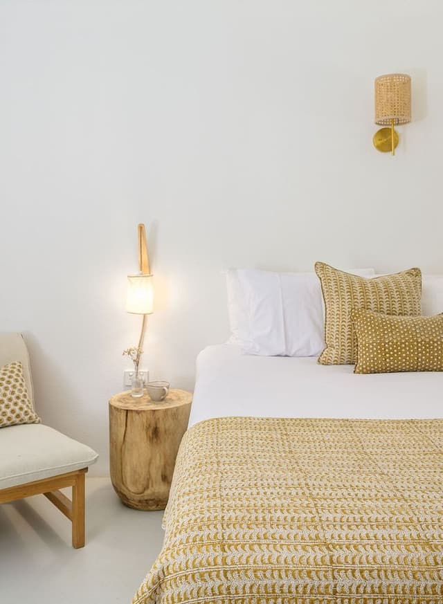 Poolside King Bed Suite (Ground Floor / Lawn Access) - Adults Only