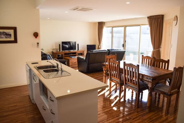 Standard House, 3 Bedrooms, Non Smoking