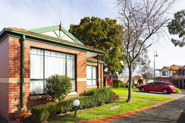Three Bedroom Townhouse