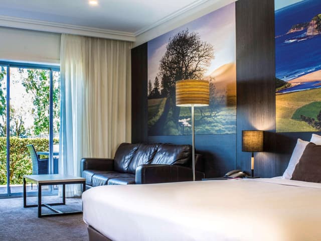 Superior King Room with Balcony