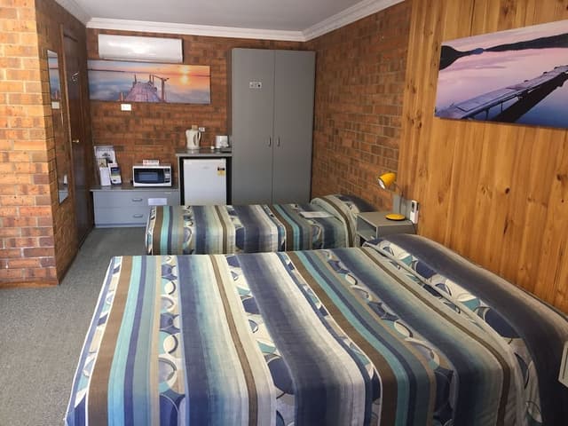 Deluxe Double or Twin Room, Multiple Beds, Garden View