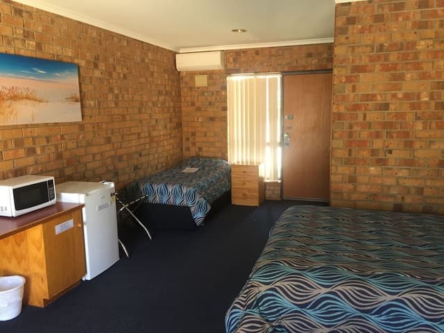 Deluxe Double or Twin Room, Pool View, Ground Floor