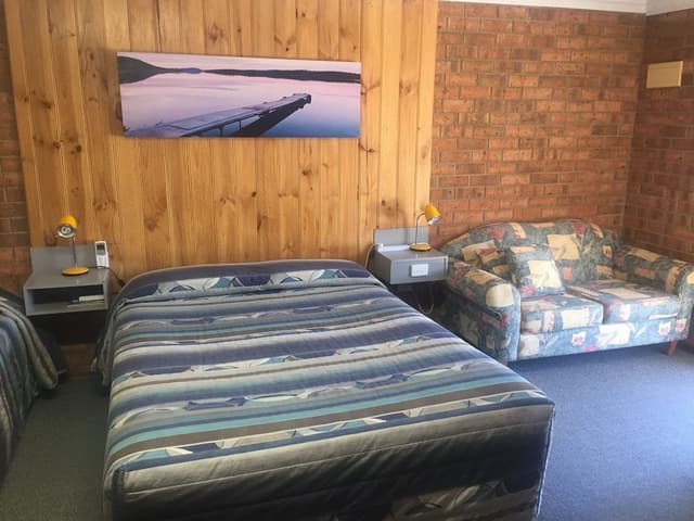 Deluxe Double or Twin Room, Multiple Beds, Garden View