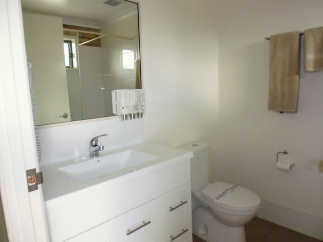 Deluxe Room, 1 Queen Bed