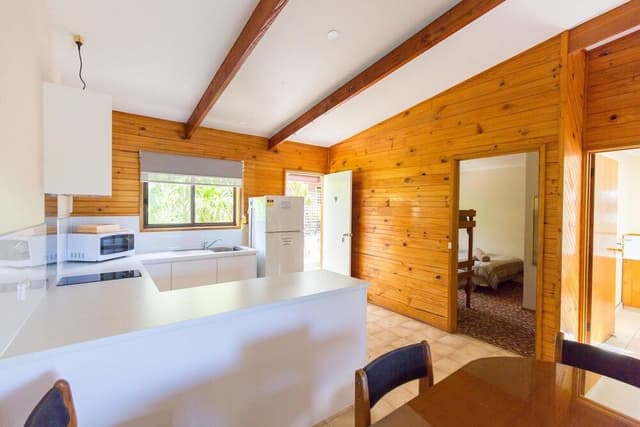 Cabin 9 (Flat)