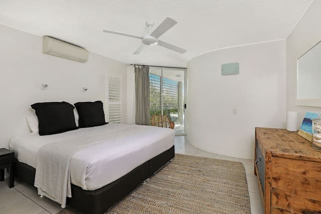 Andari Offsite Apartment Ocean Views (2/11 Belmore)