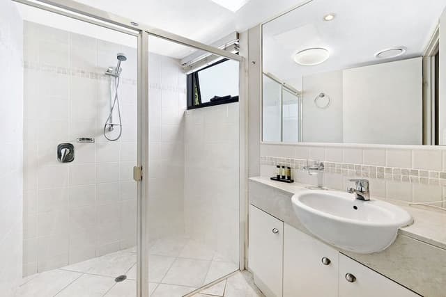 Three Bedroom Dual Key Apartment
