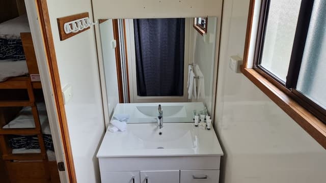 Economy Studio Cabin - Pet Friendly