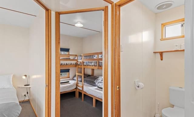 Superior Oceanview Cottage
