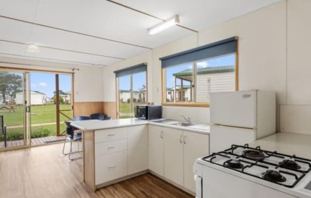 Standard Cottage - Sleeps 6