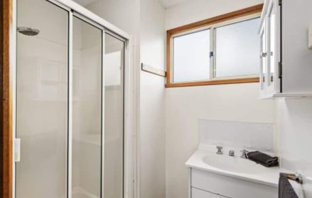 Standard Cottage - Sleeps 6