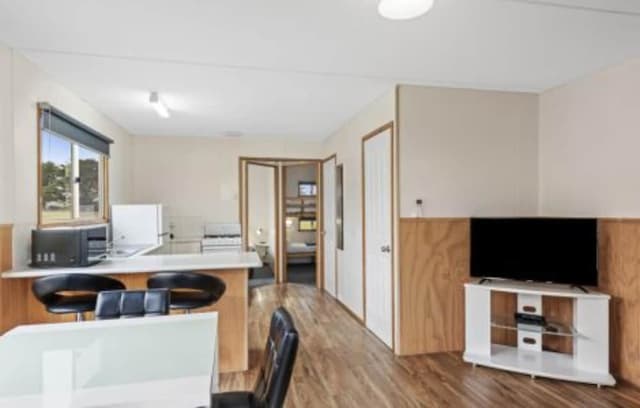 Superior Cottage - Sleeps 6
