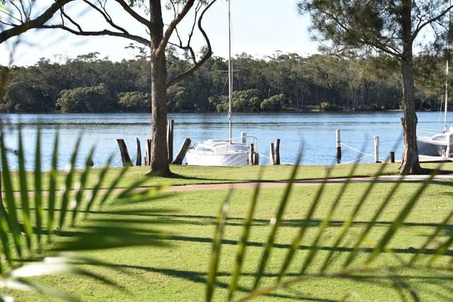 Comfort Apartment, 2 Bedrooms, River View (Unit 4)