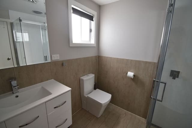 Luxury Apartment, 2 Bedrooms, Poolside (Unit 8)