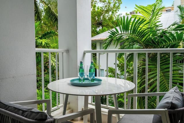 Seashell Two Bedroom Apartment 3331/32 - 3rd Floor