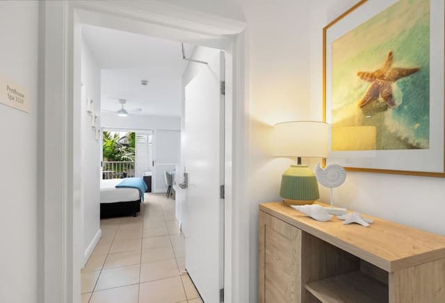 Seashell Two Bedroom Apartment 3331/32 - 3rd Floor