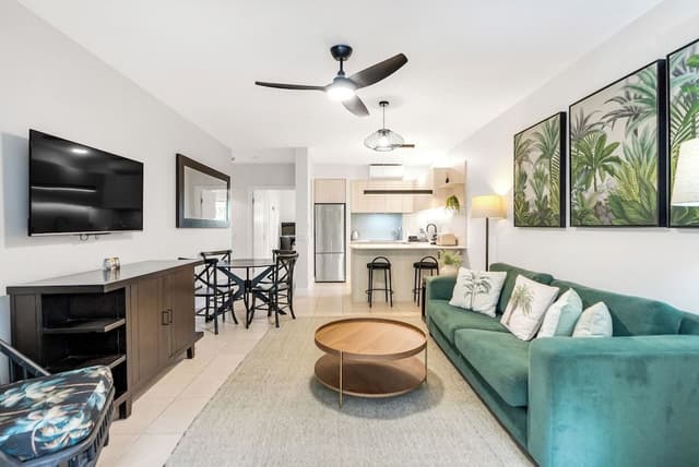 Ground Floor Two Bedroom with Patio - Easy Pool Access 3311/12