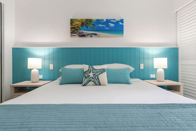 Seashell Two Bedroom Apartment 3331/32 - 3rd Floor