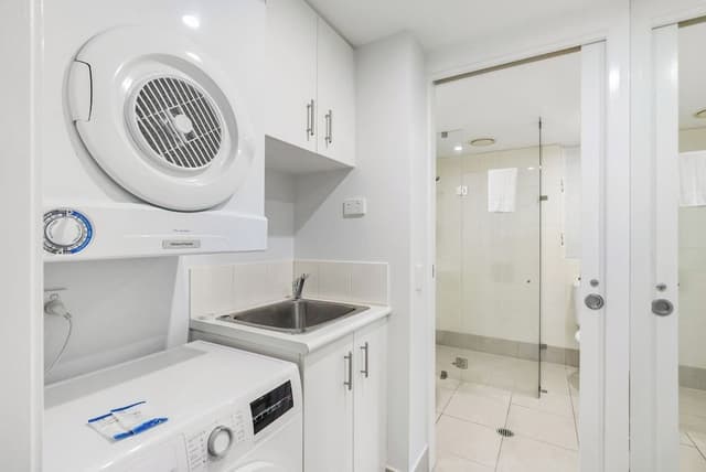Ground Floor Two Bedroom with Patio - Easy Pool Access 3311/12
