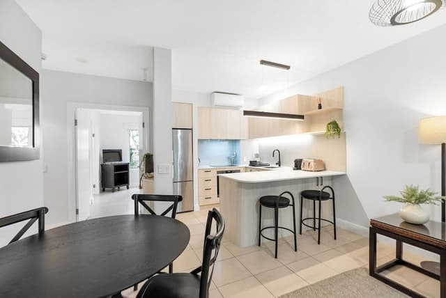 Ground Floor Two Bedroom with Patio - Easy Pool Access 3311/12