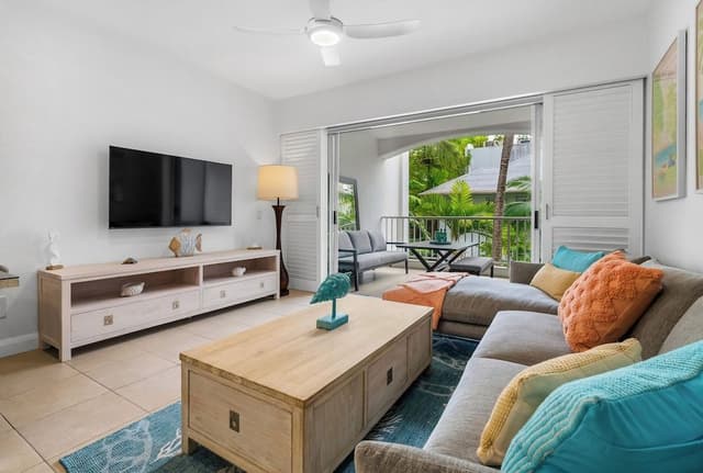 Seashell Two Bedroom Apartment 3331/32 - 3rd Floor