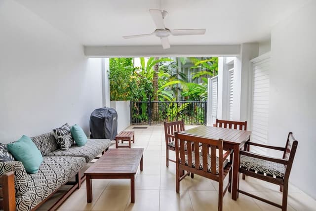 Ground Floor Two Bedroom with Patio - Easy Pool Access 3311/12