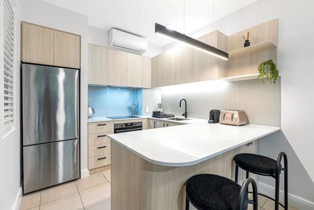 Ground Floor Two Bedroom with Patio - Easy Pool Access 3311/12