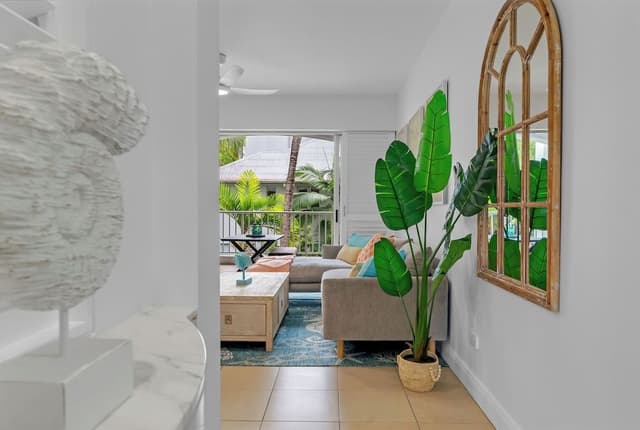 Seashell Two Bedroom Apartment 3331/32 - 3rd Floor