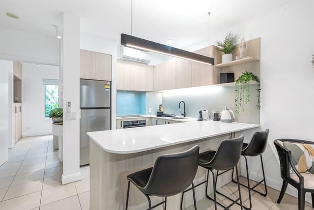 Ground Floor Two Bedroom with Patio - Easy Pool Access 3411/12