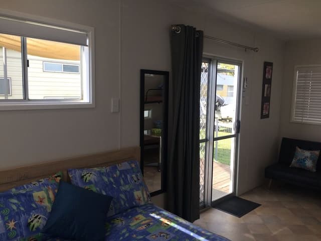 4-berth Cabin (Shared Bathroom)