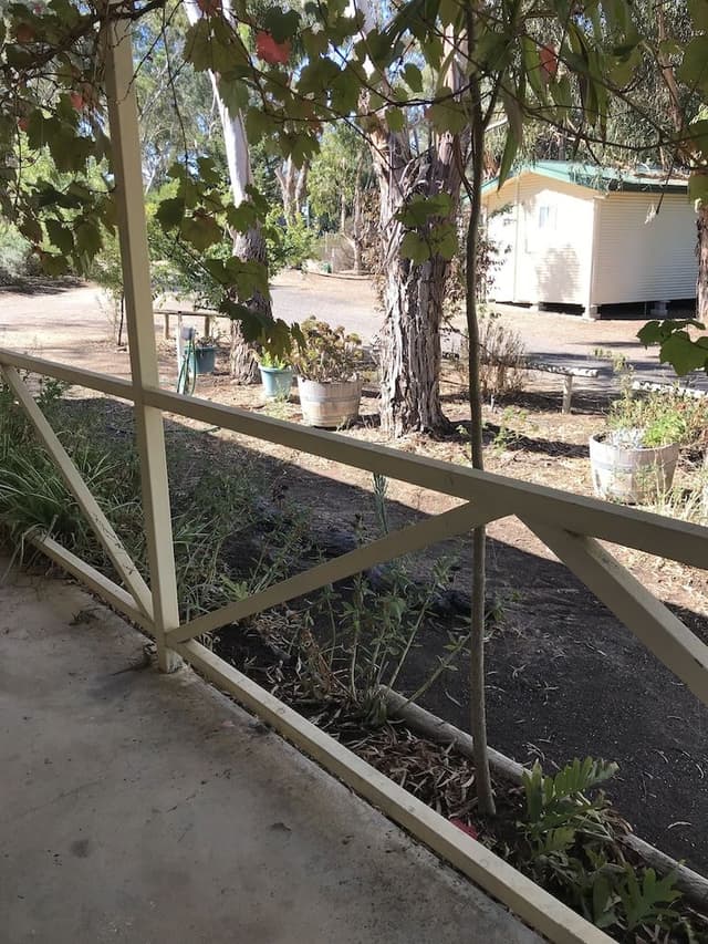 Cabin, 2 Bedrooms (Red Rosella)