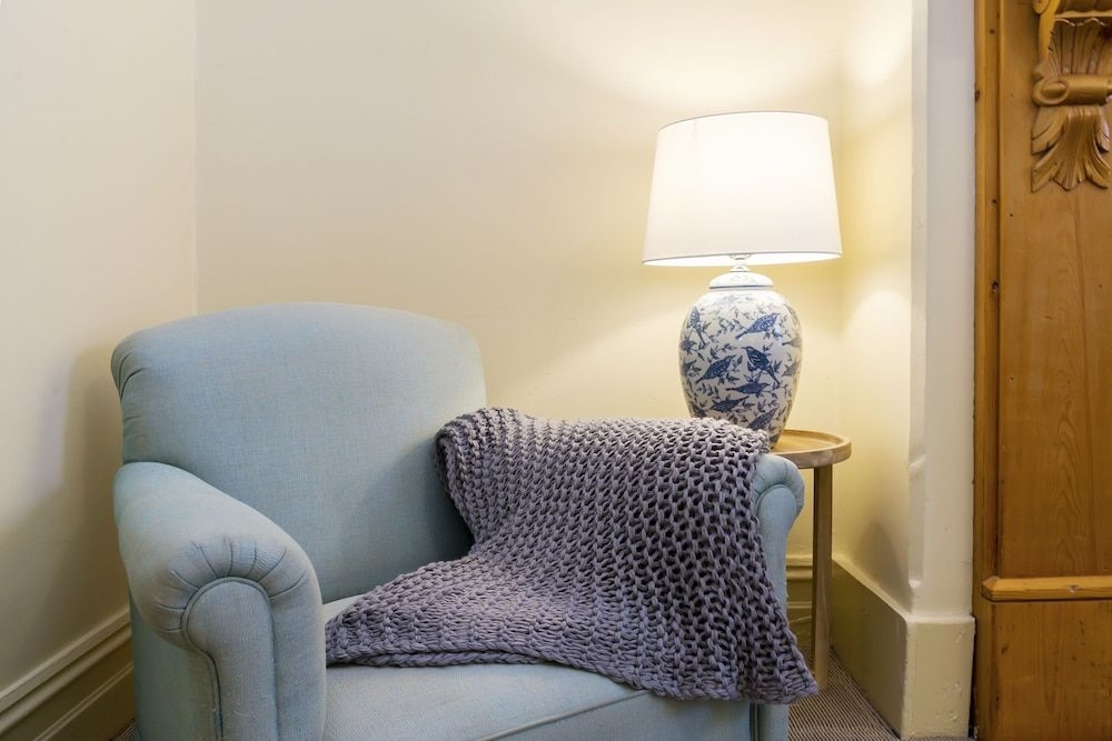 Pembury Cottage4