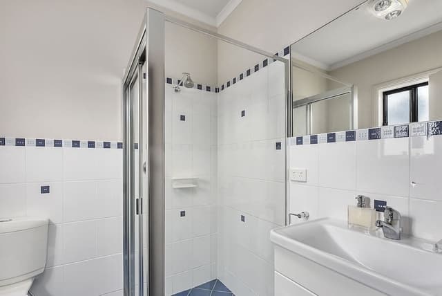 House, 4 Bedrooms, 2 Bathrooms