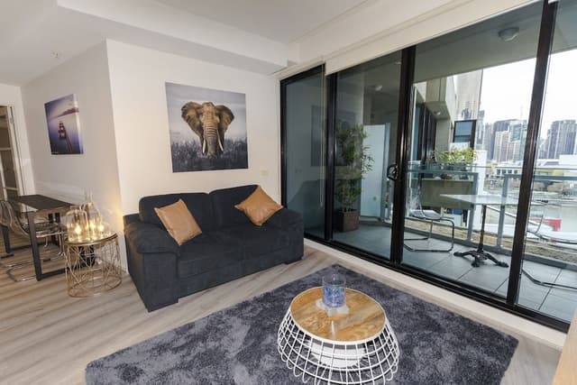 One Bedroom Apartment River View