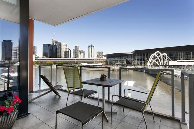 Three Bedroom Executive Apartment River View