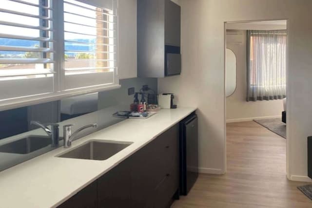Family Studio (2 Rooms)