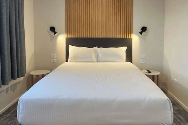 Family Studio (2 Rooms)