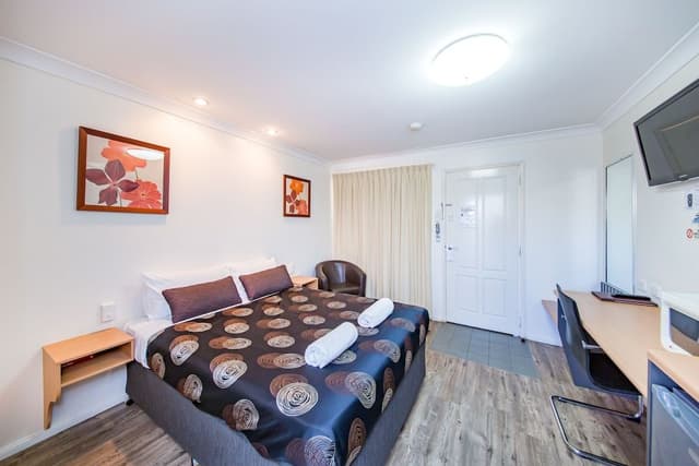 Queen Room