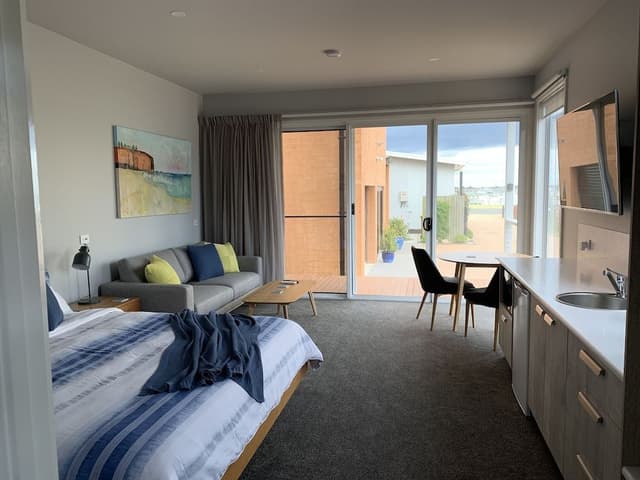 Studio 2 Harbour View