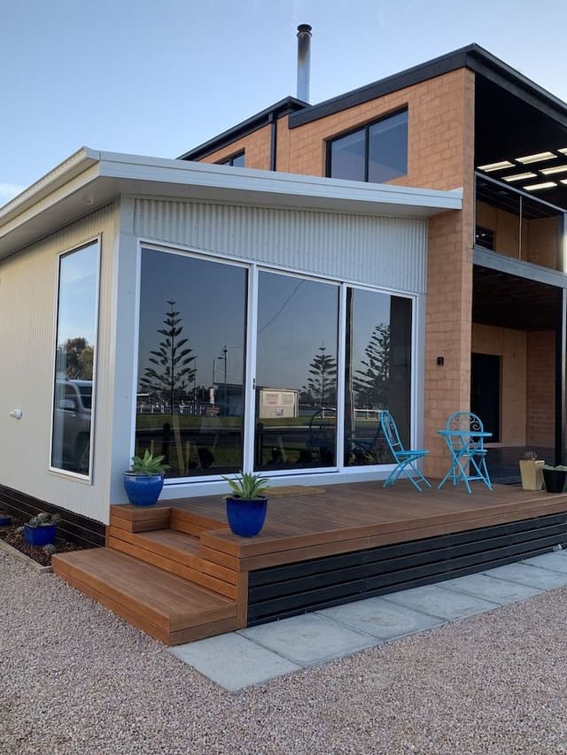 Studio 1 Waterfront