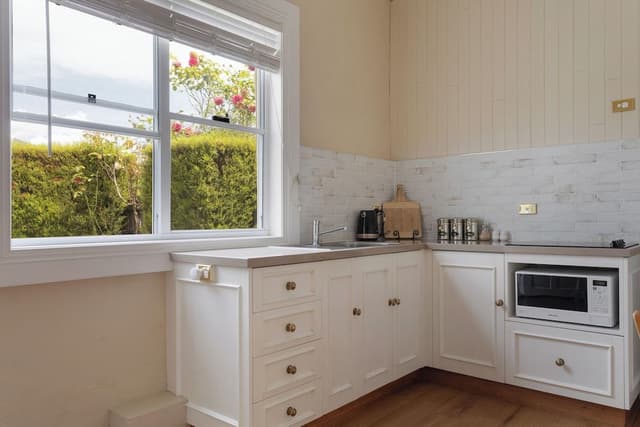 Standard Cottage, 1 Bedroom, Non Smoking, Kitchen (Arendon Cottage)