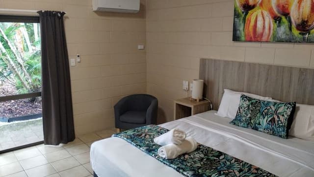 Executive Room, 1 King Bed, Ensuite, Golf View