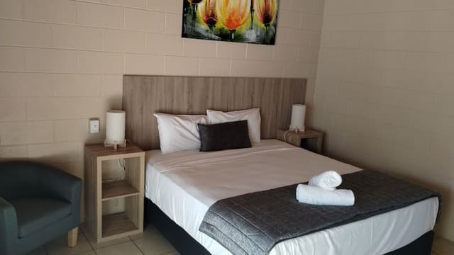 Superior Room, 1 Queen Bed, Ensuite