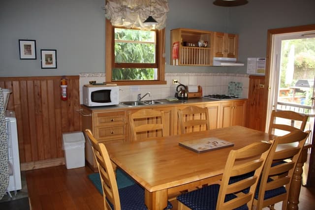The Corner Cottage