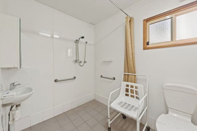 Standard 2 Bedroom Cabin - Pet Friendly