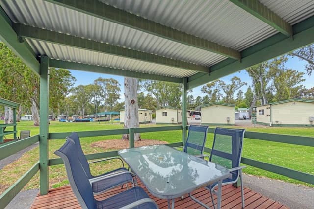 Standard 2 Bedroom Cabin - Sleeps 5
