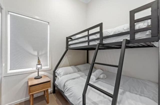 Deluxe 2 Bedrooms Cabin
