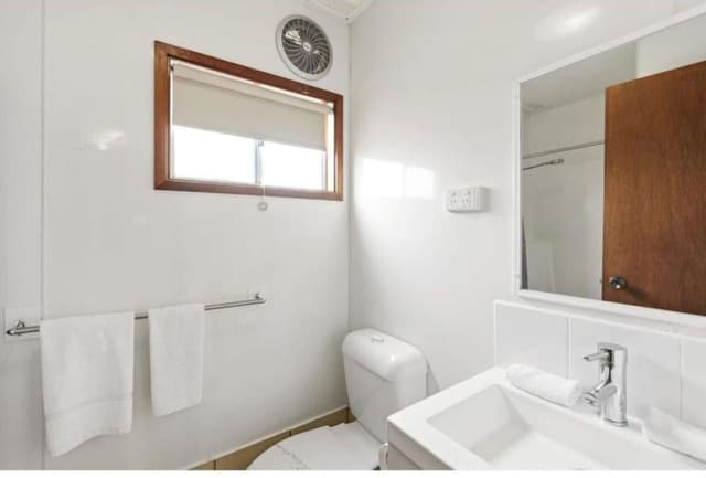 Standard 2 Bedroom Cabin - Pet Friendly