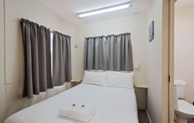 Standard 1 Bedroom Cabin
